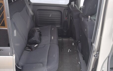 Honda Mobilio Spike I рестайлинг, 2007 год, 415 000 рублей, 12 фотография