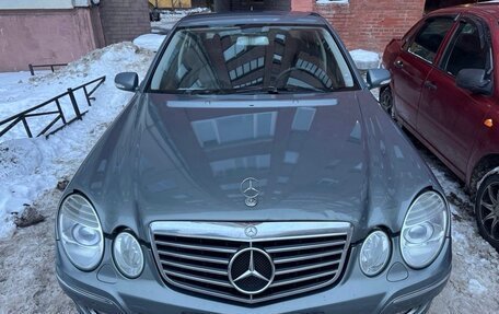 Mercedes-Benz E-Класс, 2007 год, 980 000 рублей, 6 фотография