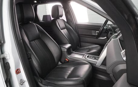 Land Rover Discovery Sport I рестайлинг, 2016 год, 2 200 000 рублей, 15 фотография