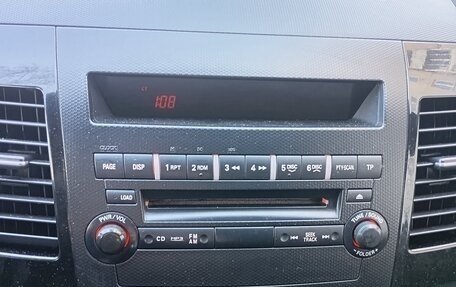 Mitsubishi Outlander III рестайлинг 3, 2007 год, 1 300 000 рублей, 5 фотография