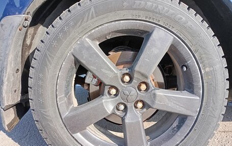 Mitsubishi Outlander III рестайлинг 3, 2007 год, 1 300 000 рублей, 22 фотография