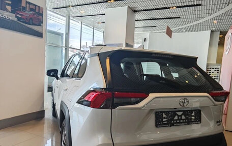 Toyota RAV4, 2025 год, 4 590 000 рублей, 2 фотография