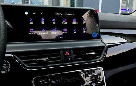 KIA Seltos I, 2025 год, 3 240 000 рублей, 19 фотография