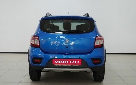 Renault Sandero II рестайлинг, 2015 год, 570 000 рублей, 4 фотография