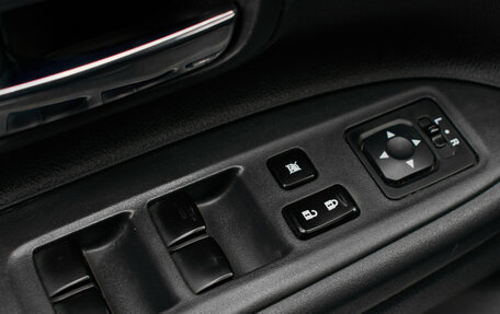 Mitsubishi Outlander III рестайлинг 3, 2014 год, 1 550 000 рублей, 19 фотография