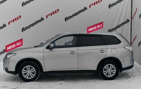 Mitsubishi Outlander III рестайлинг 3, 2014 год, 1 550 000 рублей, 7 фотография