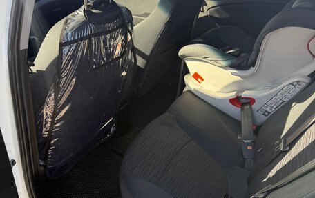 Hyundai Solaris II рестайлинг, 2015 год, 970 000 рублей, 7 фотография