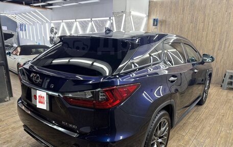 Lexus RX IV рестайлинг, 2019 год, 4 800 000 рублей, 8 фотография