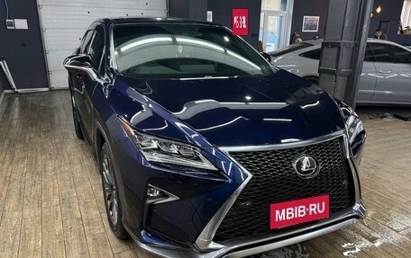 Lexus RX IV рестайлинг, 2019 год, 4 800 000 рублей, 3 фотография