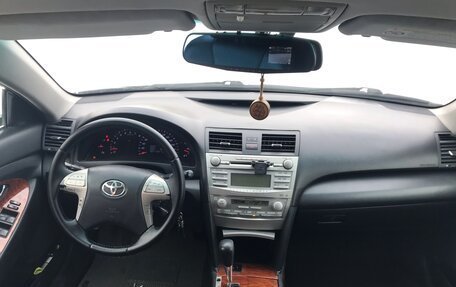 Toyota Camry, 2011 год, 1 130 000 рублей, 5 фотография