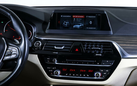 BMW 5 серия, 2018 год, 3 590 000 рублей, 14 фотография