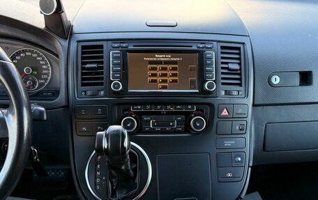 Volkswagen Multivan T5, 2012 год, 1 950 000 рублей, 10 фотография