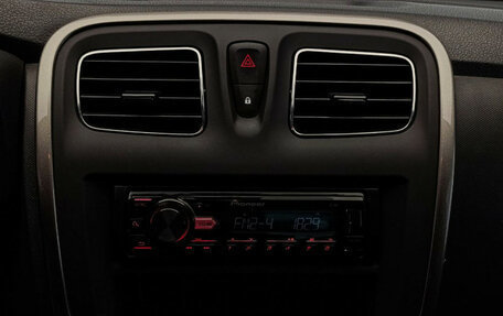 Renault Sandero II рестайлинг, 2022 год, 1 200 000 рублей, 9 фотография