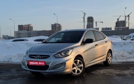 Hyundai Solaris II рестайлинг, 2014 год, 840 000 рублей, 1 фотография