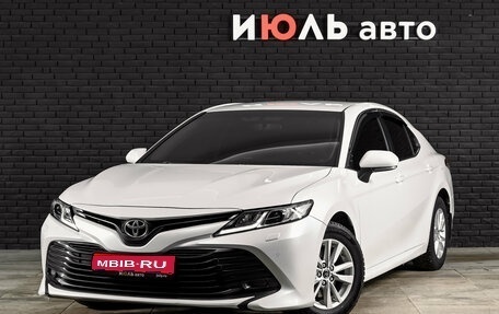 Toyota Camry, 2018 год, 2 860 000 рублей, 1 фотография