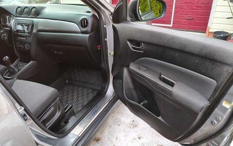 Suzuki Vitara II рестайлинг, 2018 год, 1 490 000 рублей, 10 фотография