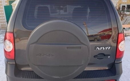 Chevrolet Niva I рестайлинг, 2014 год, 550 000 рублей, 2 фотография