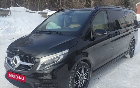 Mercedes-Benz V-Класс, 2021 год, 7 500 000 рублей, 2 фотография