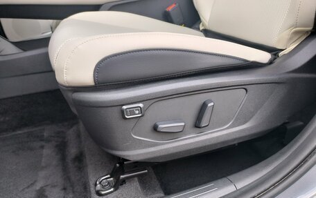 KIA Sportage IV рестайлинг, 2025 год, 4 300 000 рублей, 36 фотография