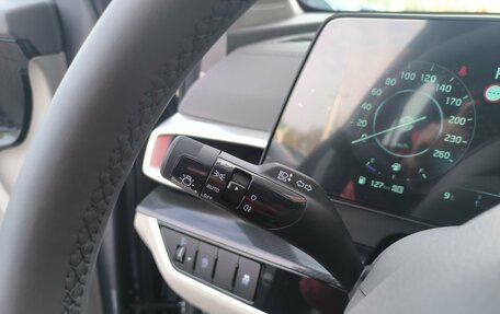 KIA Sportage IV рестайлинг, 2025 год, 4 300 000 рублей, 32 фотография