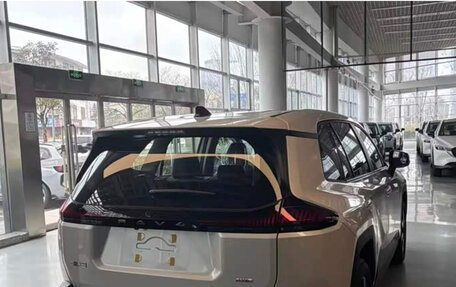 Toyota RAV4, 2026 год, 4 890 000 рублей, 4 фотография