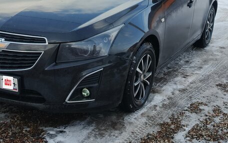 Chevrolet Cruze II, 2013 год, 750 000 рублей, 3 фотография