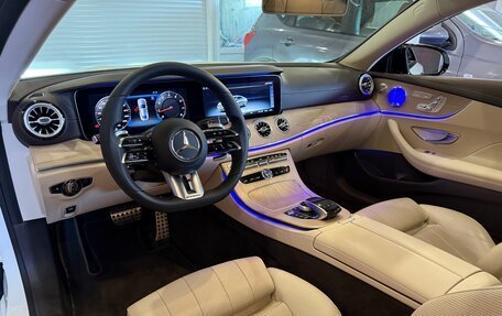 Mercedes-Benz E-Класс, 2017 год, 3 740 000 рублей, 2 фотография