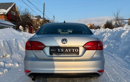 Volkswagen Jetta VI, 2014 год, 1 300 000 рублей, 4 фотография