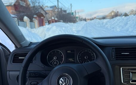 Volkswagen Jetta VI, 2014 год, 1 300 000 рублей, 8 фотография