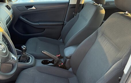 Volkswagen Jetta VI, 2014 год, 1 300 000 рублей, 12 фотография