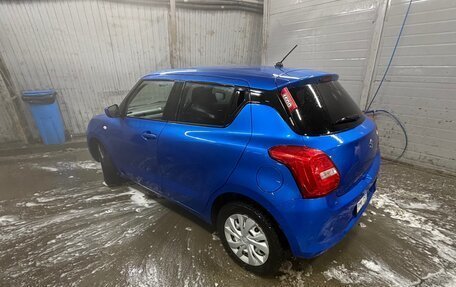 Suzuki Swift V, 2018 год, 1 200 000 рублей, 2 фотография