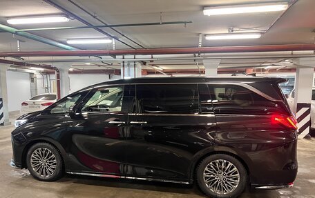 Lexus LM, 2023 год, 13 500 000 рублей, 8 фотография