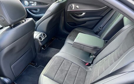 Mercedes-Benz E-Класс, 2021 год, 4 950 000 рублей, 19 фотография