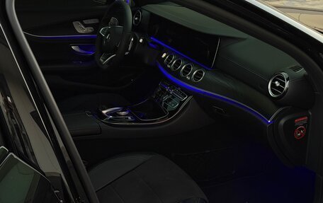 Mercedes-Benz E-Класс, 2017 год, 3 599 000 рублей, 8 фотография