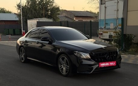 Mercedes-Benz E-Класс, 2017 год, 3 599 000 рублей, 2 фотография