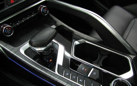 Geely Tugella FY11, 2020 год, 2 400 000 рублей, 15 фотография