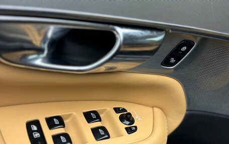 Volvo XC90 II рестайлинг, 2015 год, 2 529 000 рублей, 8 фотография