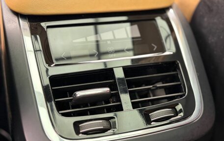 Volvo XC90 II рестайлинг, 2015 год, 2 529 000 рублей, 17 фотография