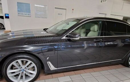 BMW 7 серия, 2018 год, 5 200 000 рублей, 11 фотография