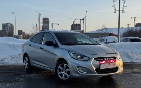 Hyundai Solaris II рестайлинг, 2014 год, 840 000 рублей, 2 фотография