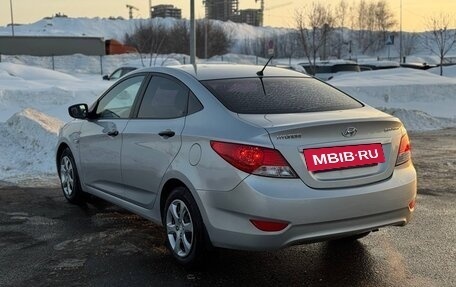Hyundai Solaris II рестайлинг, 2014 год, 840 000 рублей, 3 фотография