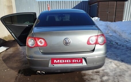 Volkswagen Passat B6, 2008 год, 550 000 рублей, 3 фотография