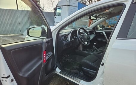 Toyota RAV4, 2015 год, 2 300 000 рублей, 5 фотография