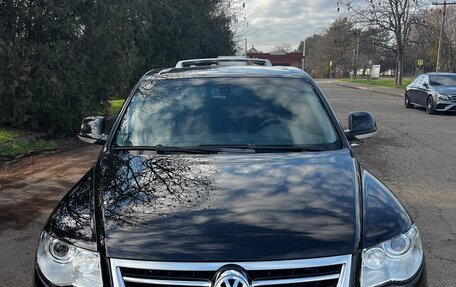 Volkswagen Touareg III, 2009 год, 1 680 000 рублей, 3 фотография