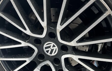 Volkswagen Touareg III, 2009 год, 1 680 000 рублей, 26 фотография