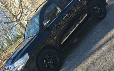 Toyota Land Cruiser 200, 2016 год, 6 200 000 рублей, 3 фотография