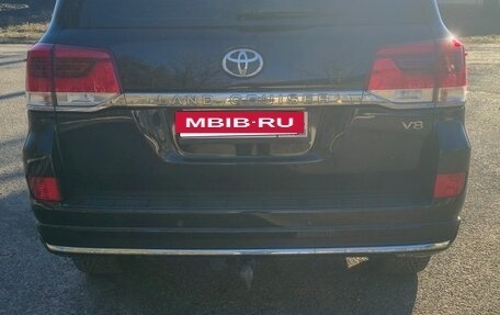 Toyota Land Cruiser 200, 2016 год, 6 200 000 рублей, 4 фотография