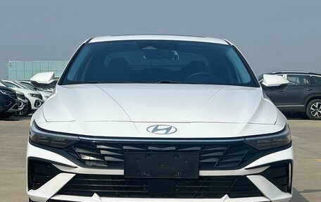 Hyundai Elantra, 2023 год, 1 732 000 рублей, 8 фотография