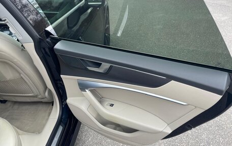 Audi A7, 2018 год, 4 450 000 рублей, 22 фотография