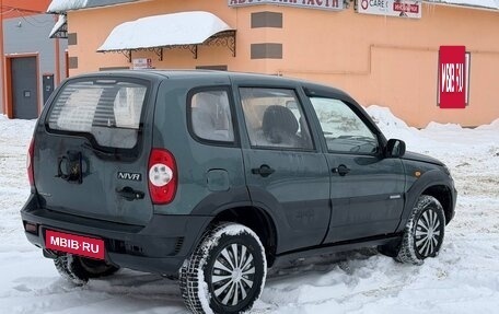 Chevrolet Niva I рестайлинг, 2009 год, 330 000 рублей, 3 фотография